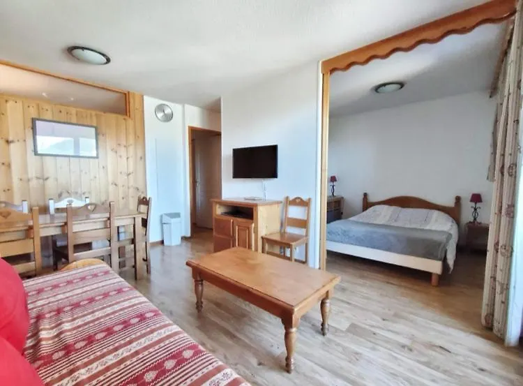 Appartement Les Orres 1800 Au Pied Des Pistes Le Melezet 0*,